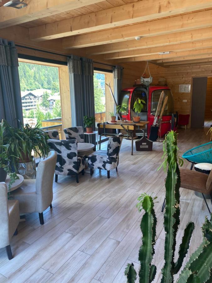 Hotel Le Schuss Châtel Esterno foto
